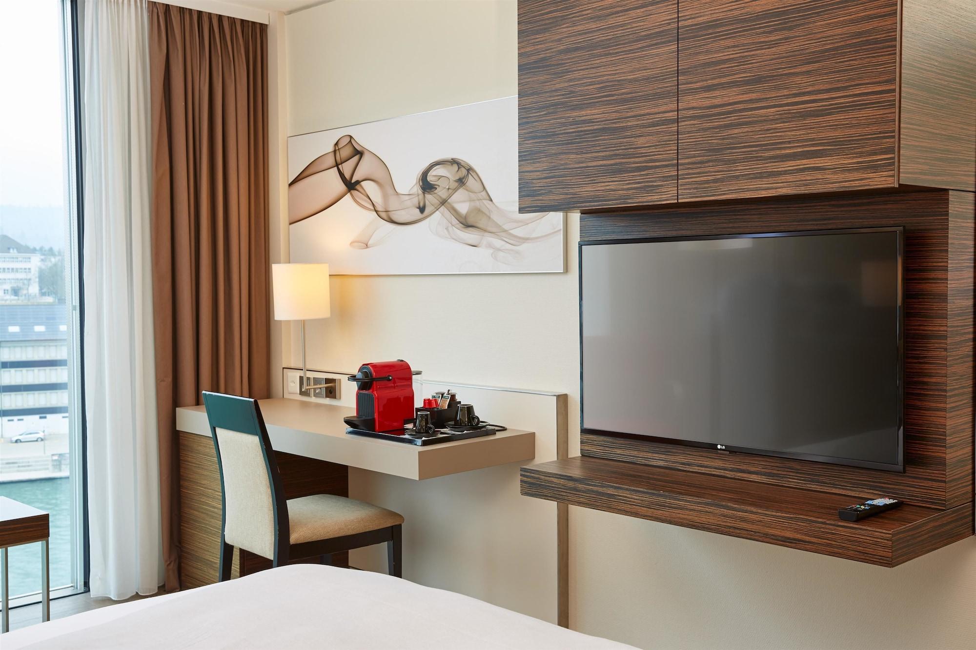 H4 Hotel Золотурн Екстер'єр фото