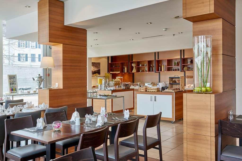 H4 Hotel Золотурн Ресторан фото